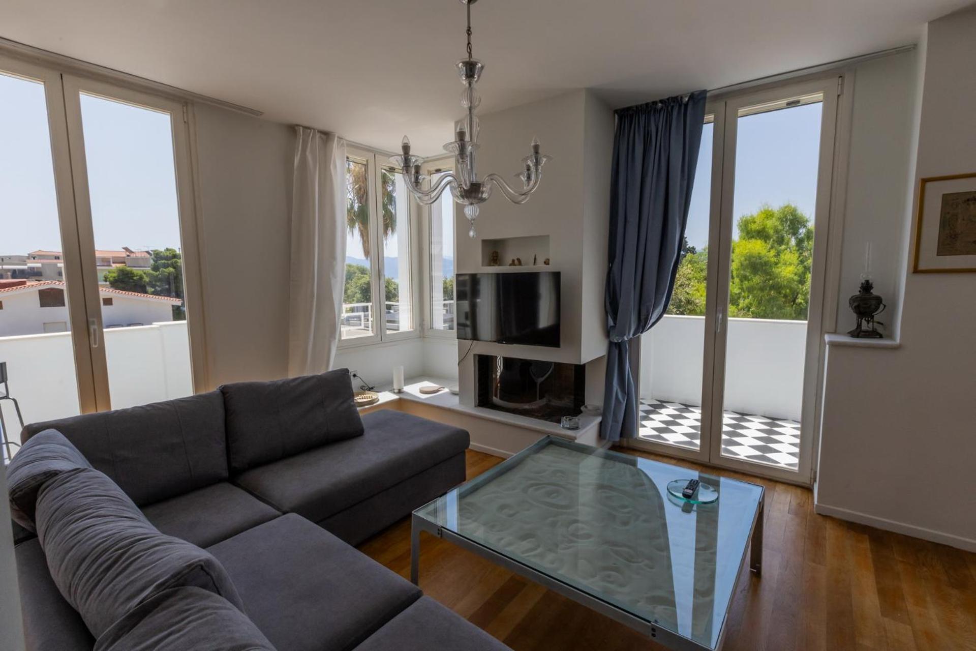 Apartment Lepanto Phos *
